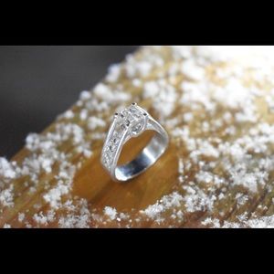 Meet your Posher, Sandi